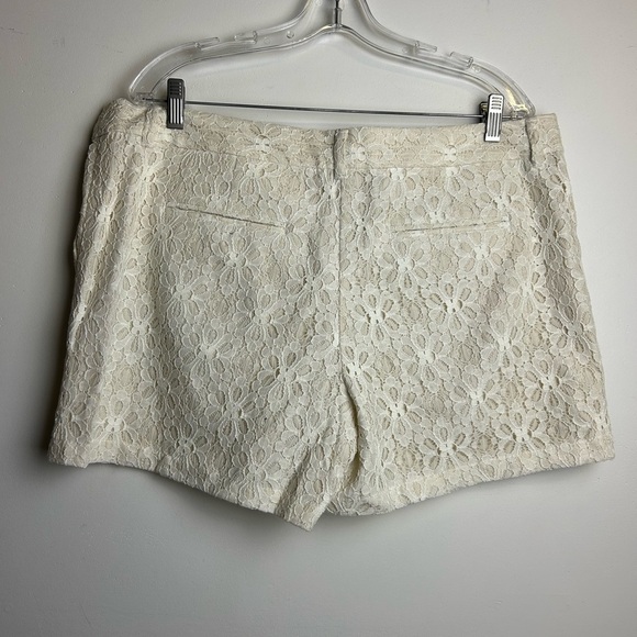 LOFT Cream Lace Shorts plus Size 14 fairy old money nwt - Picture 2 of 13